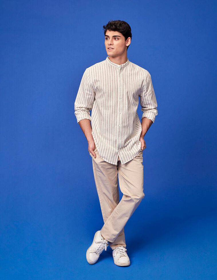 Pantalone chino color sabbia