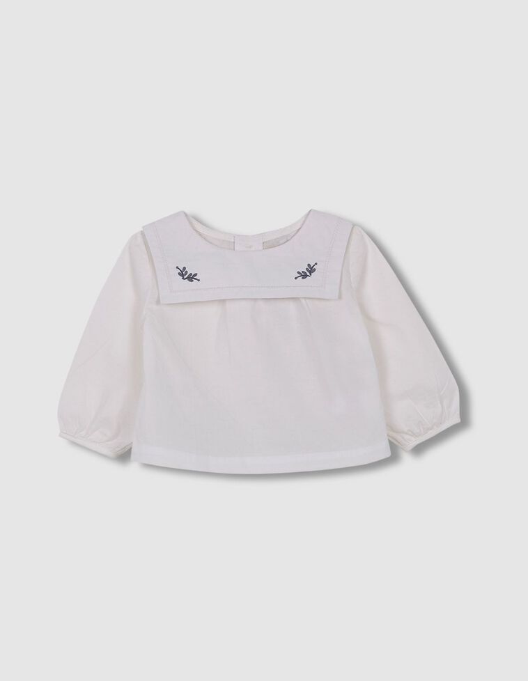 Camisa com gola especial  esbranquiçada