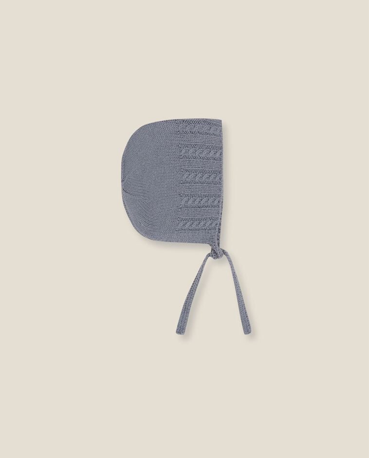 Blaue Baby Strickm&uuml;tze mit Zopfmuster Neugeborene